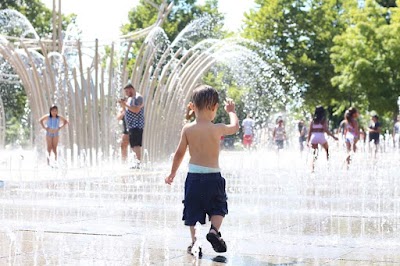 Scioto Mile Fountain photo 3