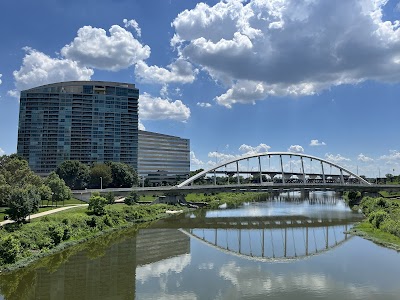 Scioto Mile Fountain photo 4