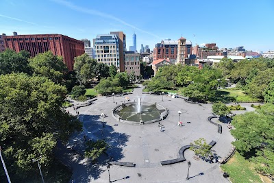 Washington Square Park photo 3