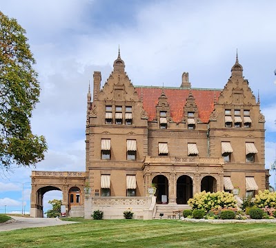 Pabst Mansion photo 2
