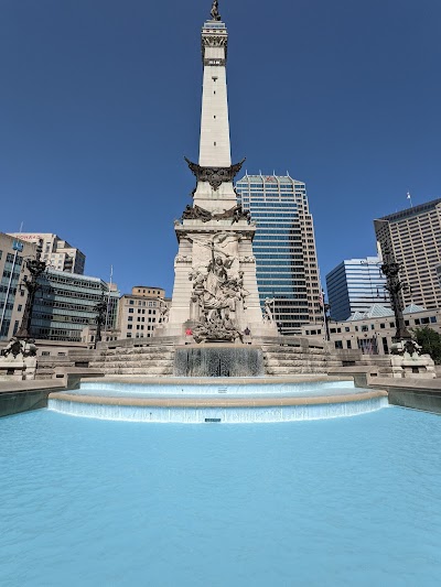 Soldiers & Sailors Monument photo 2