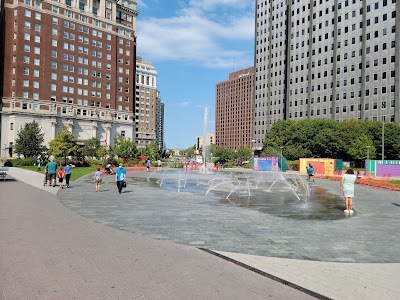 JFK Plaza (Love Park) photo 2
