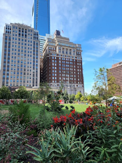 JFK Plaza (Love Park) photo 4