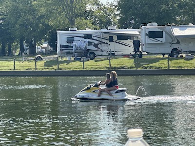 Cap'n Dave's Water Sports photo 2