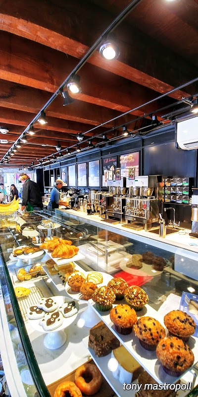 Faneuil Hall Marketplace photo 2
