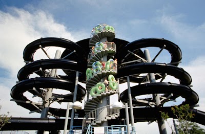 Hurricane Harbor Arlington photo 2