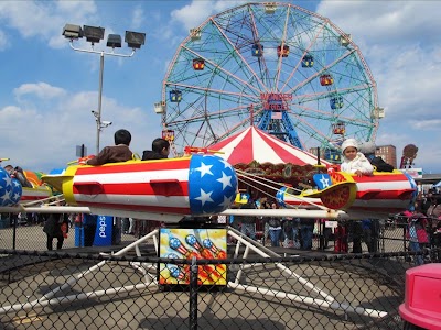 Deno's Wonder Wheel Amusement Park photo 4