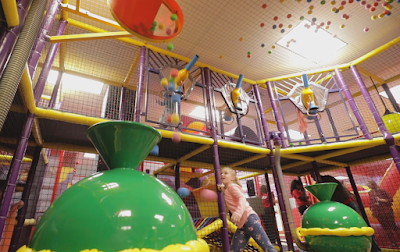Laser Bounce - Family Fun Center | Queens photo 3