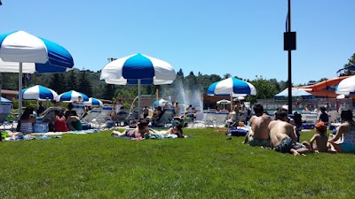 Henry Moses Aquatic Center photo 4