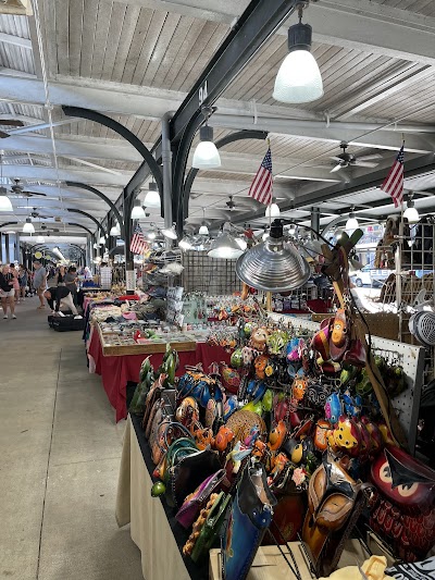 French Market: Shops of the Colonnade photo 3