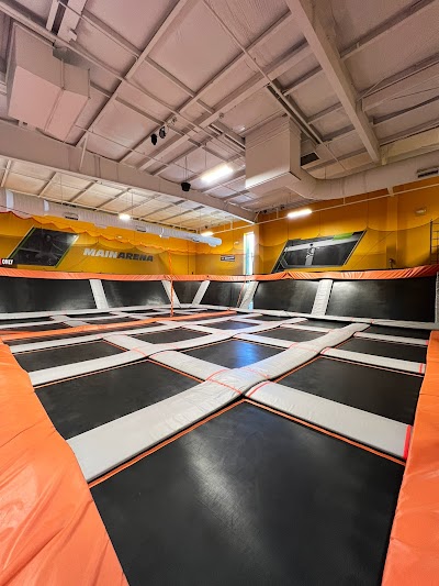 Apex Jumps Trampoline Park - Dublin, OH photo 2