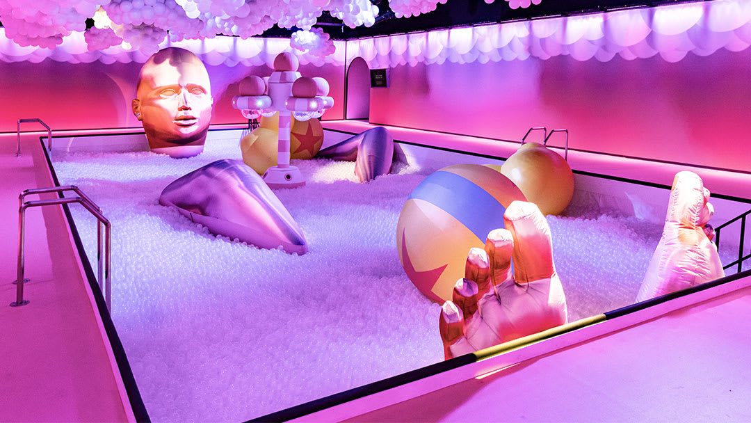 Bubble Planet: An Immersive Experience - American Dream Mall