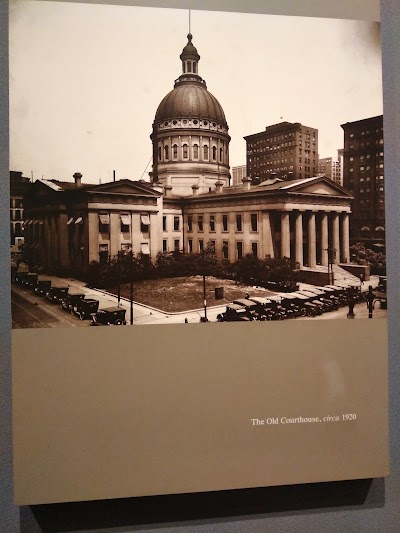 Old Courthouse photo 4