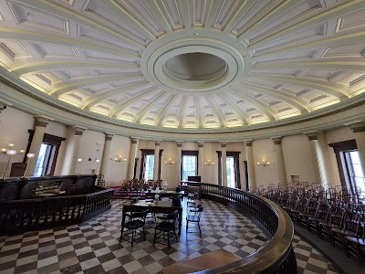 Old Courthouse photo 3
