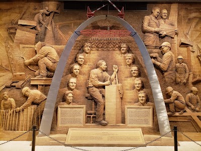 The Gateway Arch photo 4