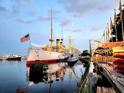 Spruce Street Harbor Park photo 5