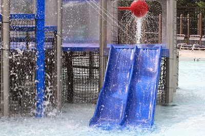 Splash Island Outdoor Pool - Oak Brook Park District photo 3